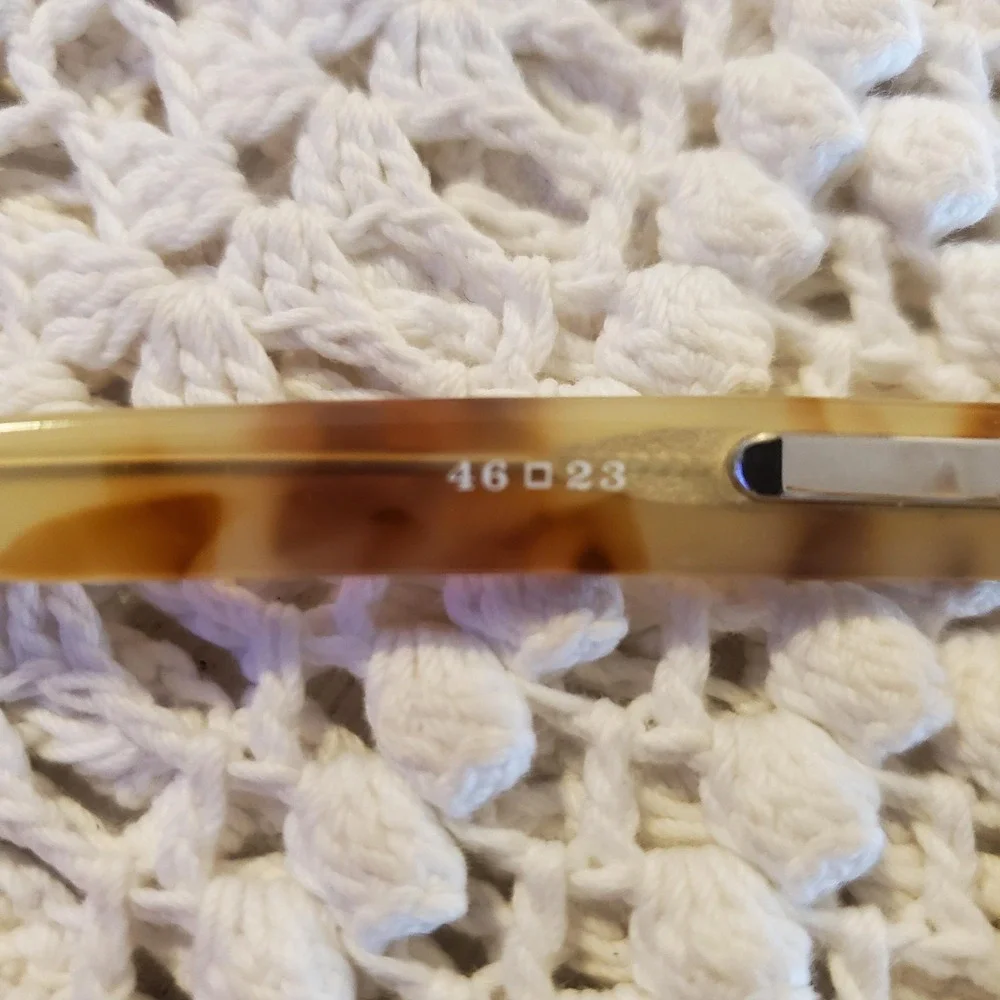 Eyebobs Waylaid Eyeglasses Readers Womens 46-23 Brown Tortoise +1.25 Frame